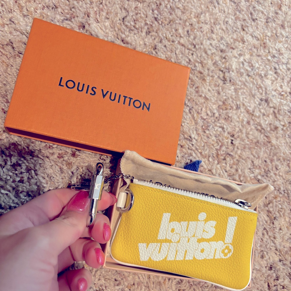 Authentic Louis Vuitton key pouch